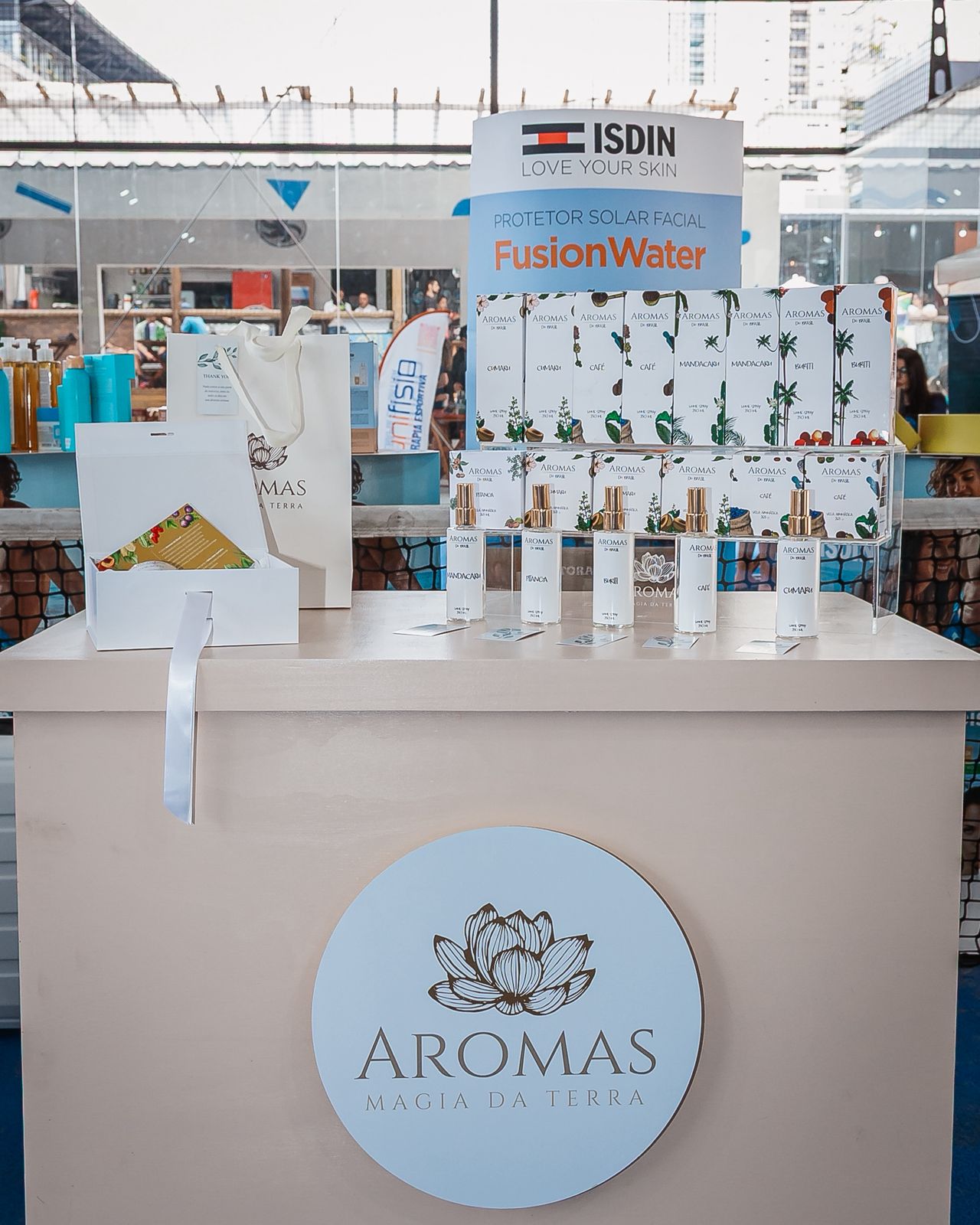 Difusor em mesa decorada